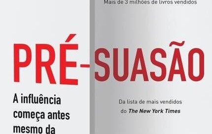 Capa do livro Pré-Suasão, de Robert Cialdini