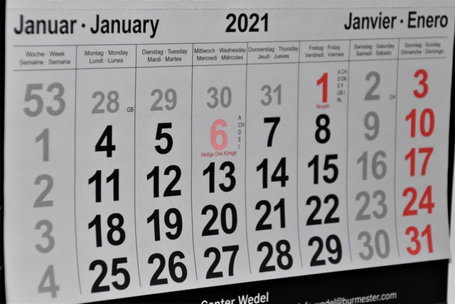 Uma folha de calendário, em Inglês, do mês de janeiro de 2021.